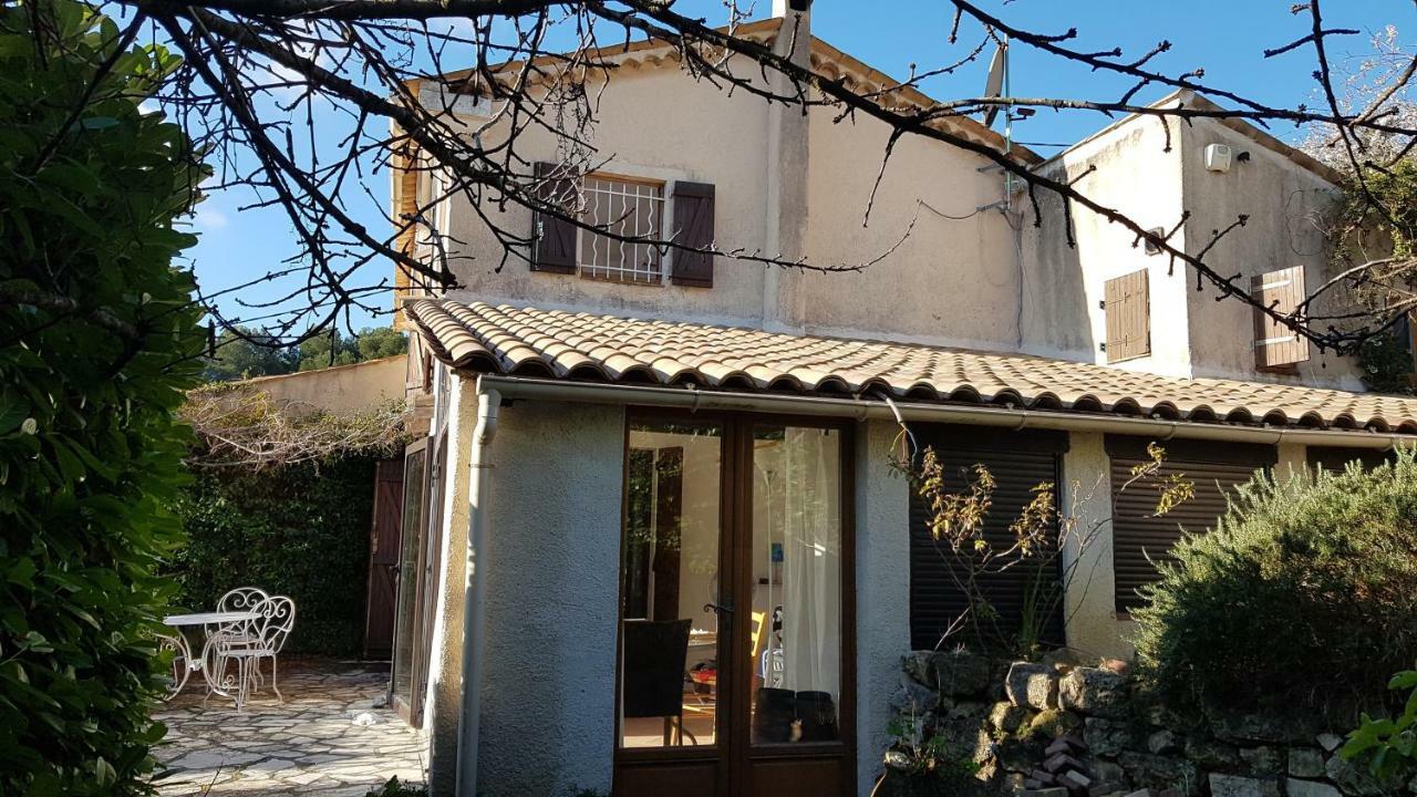 Les Amandiers Ferienhaus *